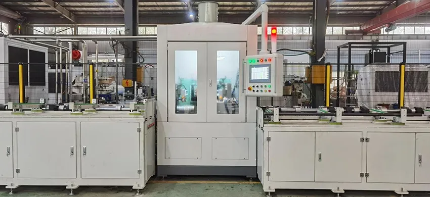 Горизонтальный индукционный закалочный станок